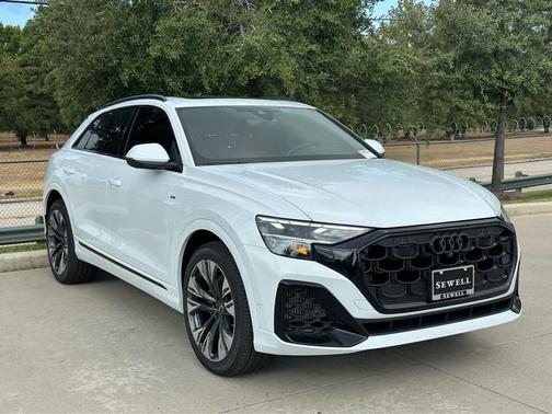 2026 Audi Q8 55 Prestige