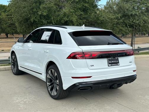 2026 Audi Q8 55 Prestige