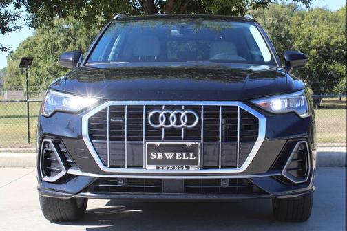 2022 Audi Q3 45 S line Premium