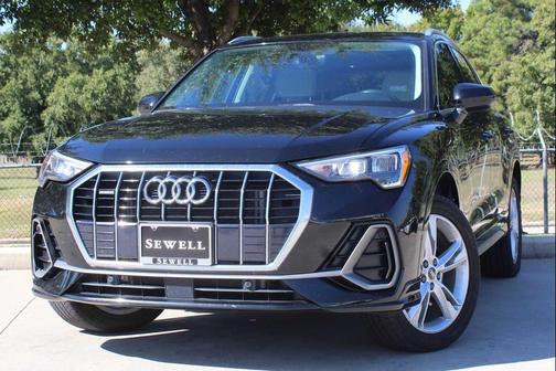 2022 Audi Q3 45 S line Premium
