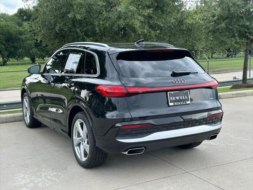 2025 Audi Q5 Prestige