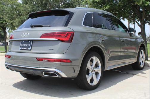 2023 Audi Q5 45 S line Premium Plus