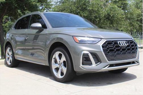 2023 Audi Q5 45 S line Premium Plus