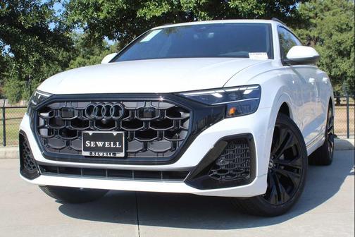 2025 Audi Q8 55 Premium Plus