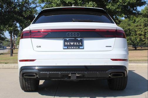 2025 Audi Q8 55 Premium Plus