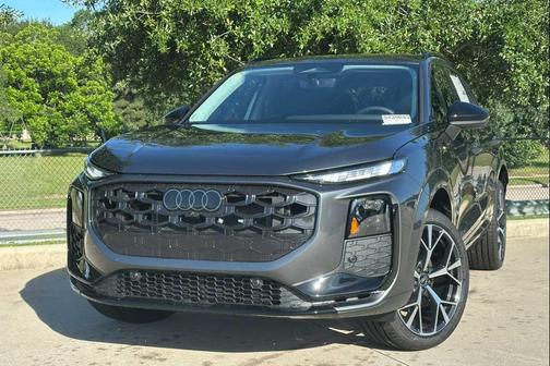 Daytona Gray Pearl Effect 2026 Audi Q3 TFSI quattro S tronic