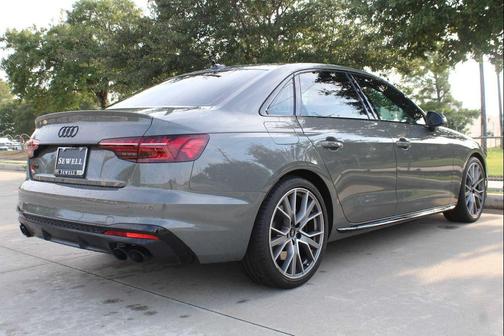 2023 Audi S4 Premium Plus TFSI quattro Tiptronic