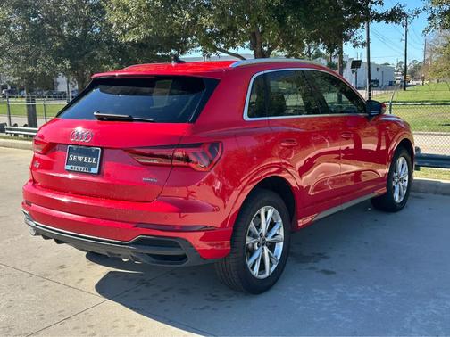 2023 Audi Q3 45 S line Premium Plus