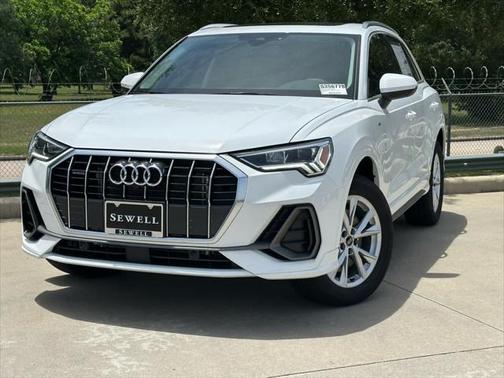 2025 Audi Q3 45 S line Premium Plus