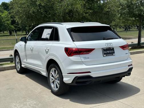 2025 Audi Q3 45 S line Premium Plus