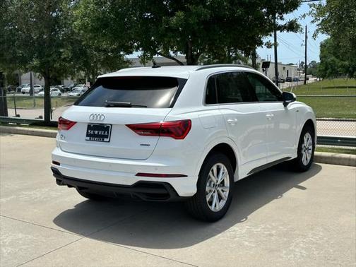 2025 Audi Q3 45 S line Premium Plus