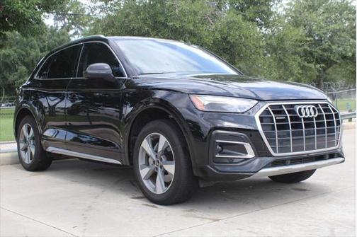 2024 Audi Q5 40 Premium