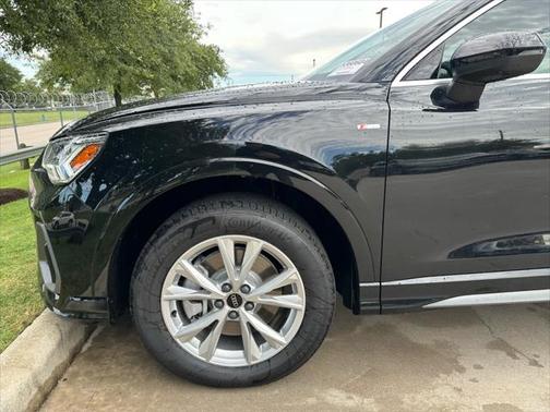 2025 Audi Q3 45 S line Premium Plus