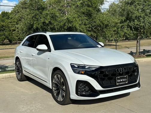 2026 Audi Q8 55 Premium Plus