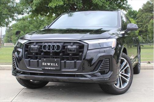 2025 Audi Q7 45 Premium Plus