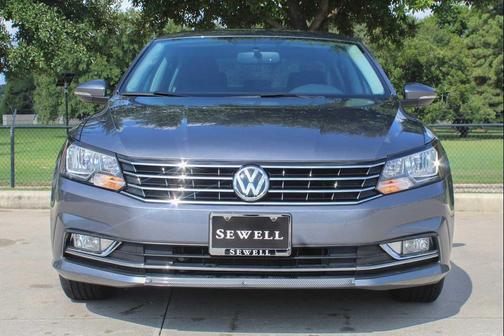 2016 Volkswagen Passat 1.8T S