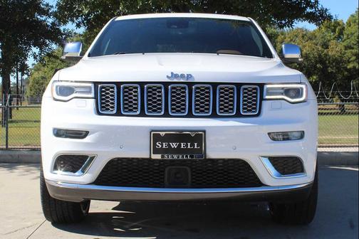 2020 Jeep Grand Cherokee Summit