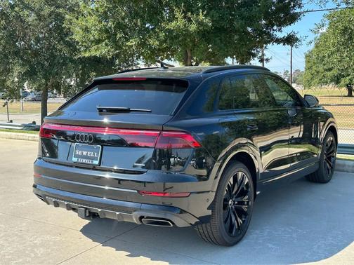 2026 Audi Q8 55 Premium Plus