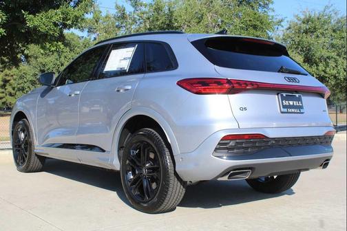 2025 Audi Q5 Premium