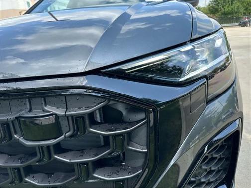2025 Audi Q8 55 Premium Plus