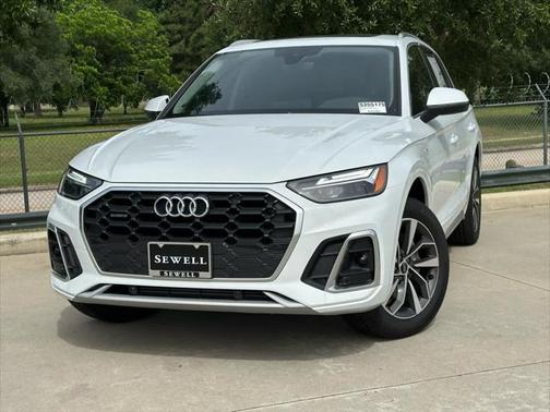 2025 Audi Q5 45 S line Premium