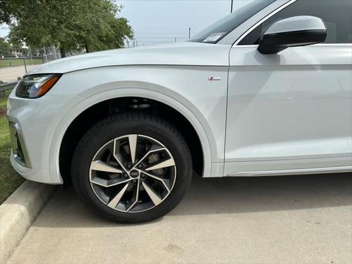 2025 Audi Q5 45 S line Premium
