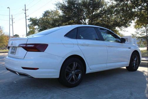 2019 Volkswagen Jetta 1.4T R-Line