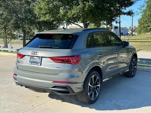 2025 Audi Q3 45 S line Premium Plus