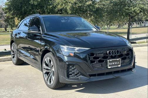 Mythos Black Metallic 2026 Audi Q8 55 Premium Plus