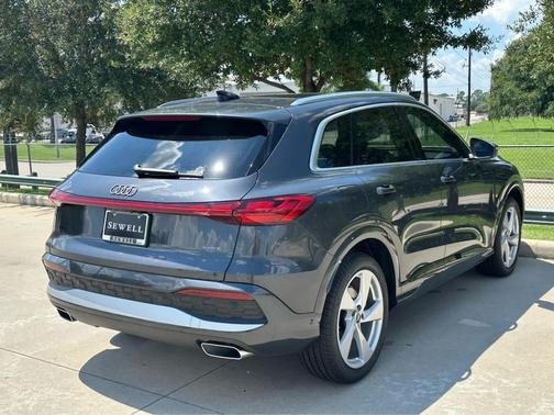 2025 Audi Q5 Prestige