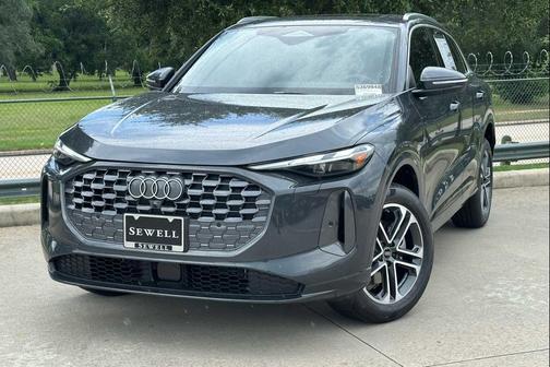 2025 Audi Q5 Premium TFSI quattro S tronic