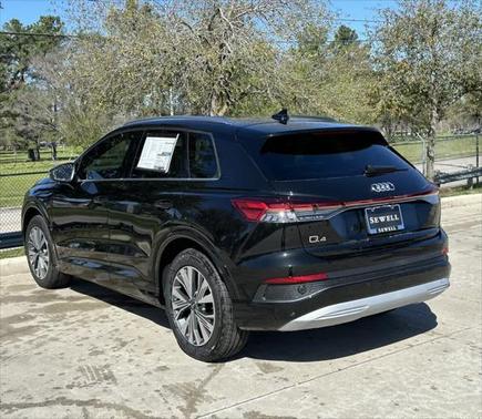 2025 Audi Q4 e-tron Premium 45 quattro