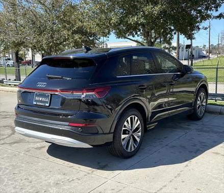 2025 Audi Q4 e-tron Premium 45 quattro