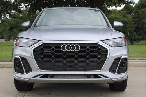 2023 Audi Q5 45 S line Premium
