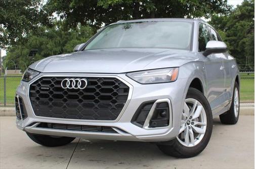 2023 Audi Q5 45 S line Premium