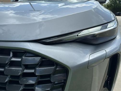 2025 Audi Q5 Premium TFSI quattro S tronic