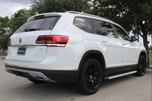 Pure White 2019 Volkswagen Atlas 3.6L SEL