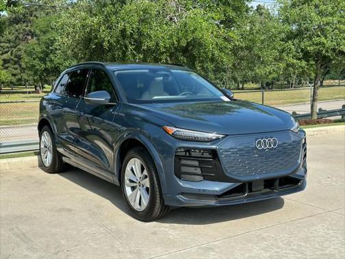 2025 Audi Q6 e-tron Premium Plus