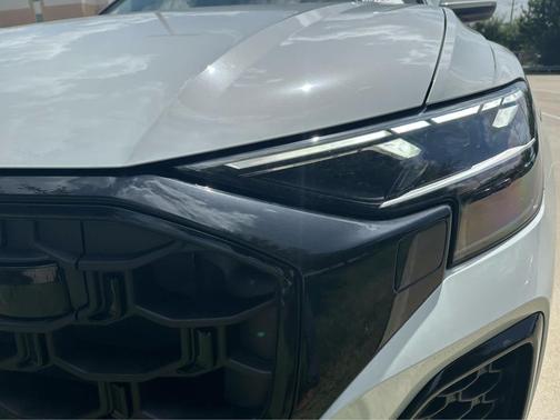 2025 Audi Q8 55 Premium Plus