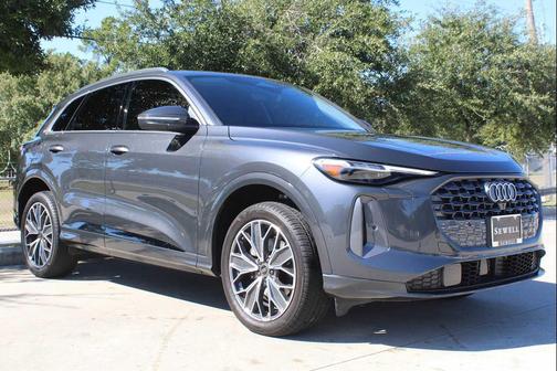 2025 Audi Q5 Premium Plus TFSI quattro S tronic