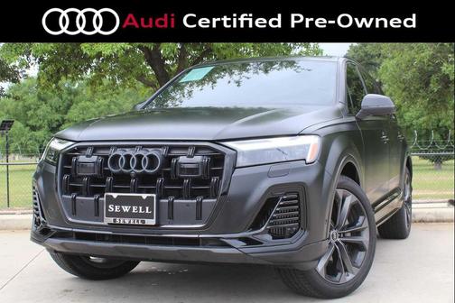 Mythos Black Metallic 2025 Audi Q7 55 Premium Plus
