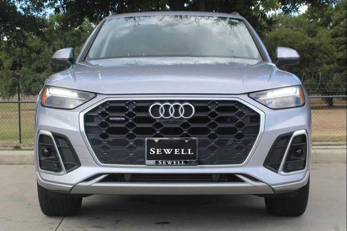 2023 Audi Q5 45 S line Premium Plus