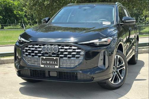 Mythos Black Metallic 2026 Audi Q5 Premium TFSI quattro S tronic