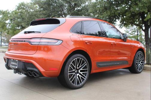 2025 Porsche Macan T