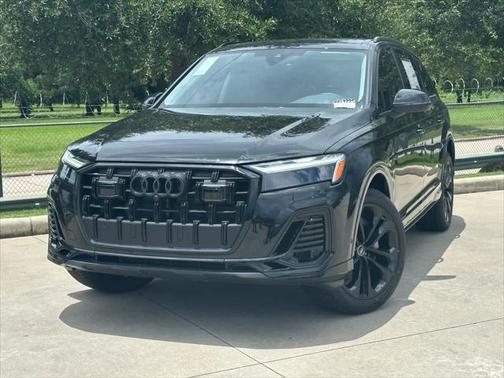 2025 Audi Q7 55 Premium Plus