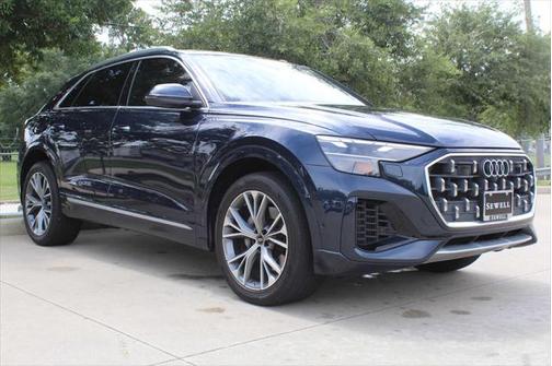 2024 Audi Q8 55 Premium