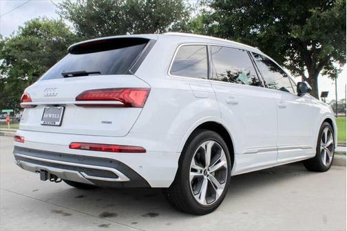 2023 Audi Q7 55 Prestige