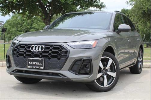 2023 Audi Q5 45 S line Prestige