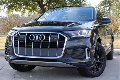 2023 Audi Q7 45 Premium