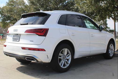 2022 Audi Q5 45 S line Premium
